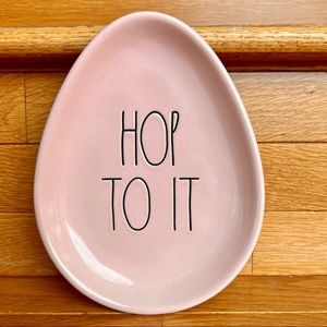 Like New RAE DUNN Egg Shape Dish Easter Dish HOP TO IT